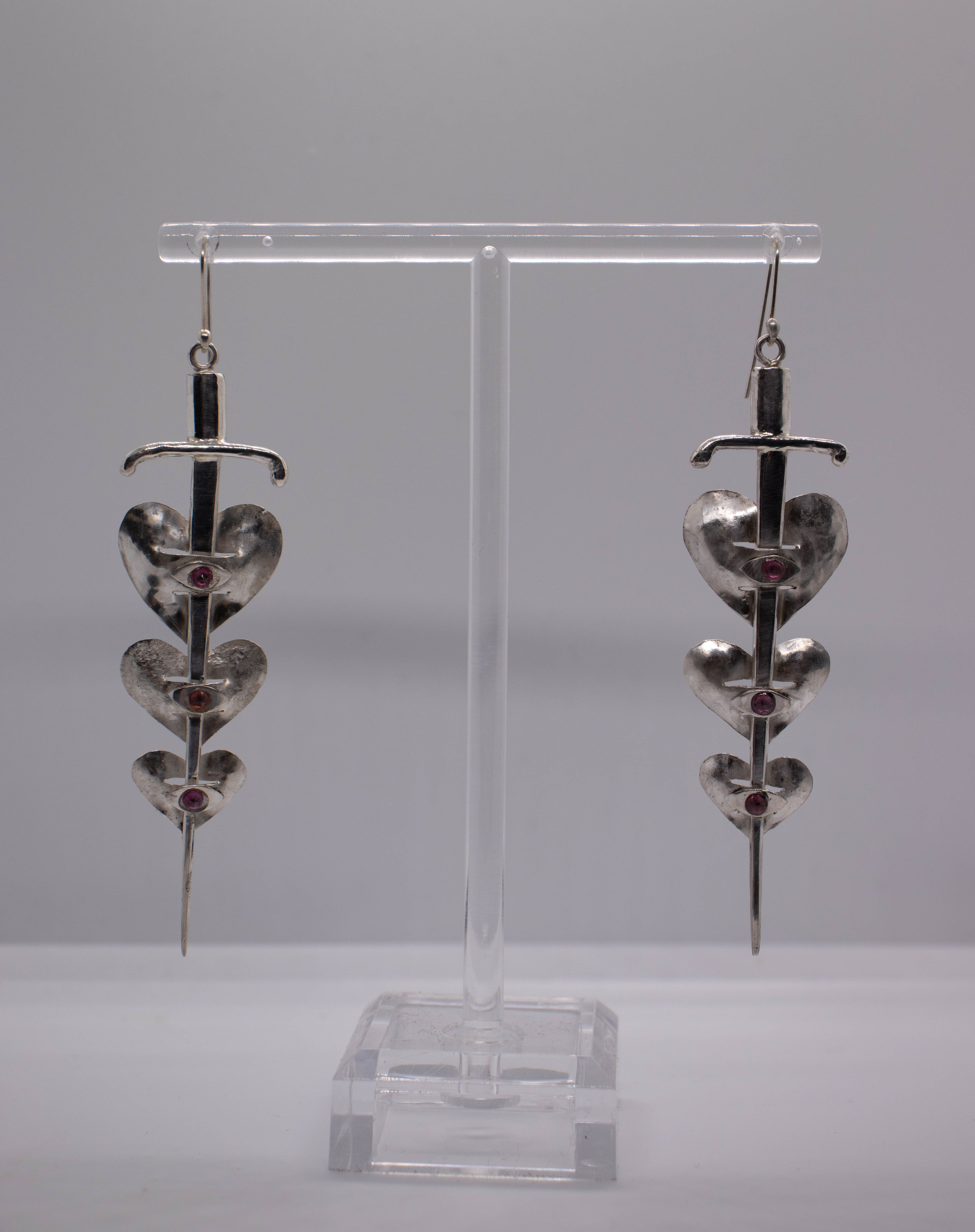 Earrings - Julia Bustos-Vásquez