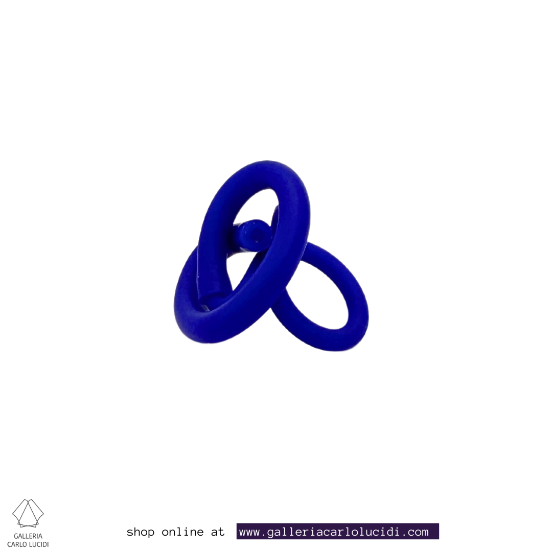 Knot ring